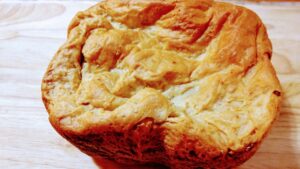 オートミール配合のチーズ食パン