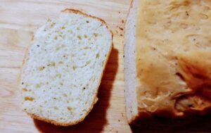 バジルとオリーブオイルの食パン
